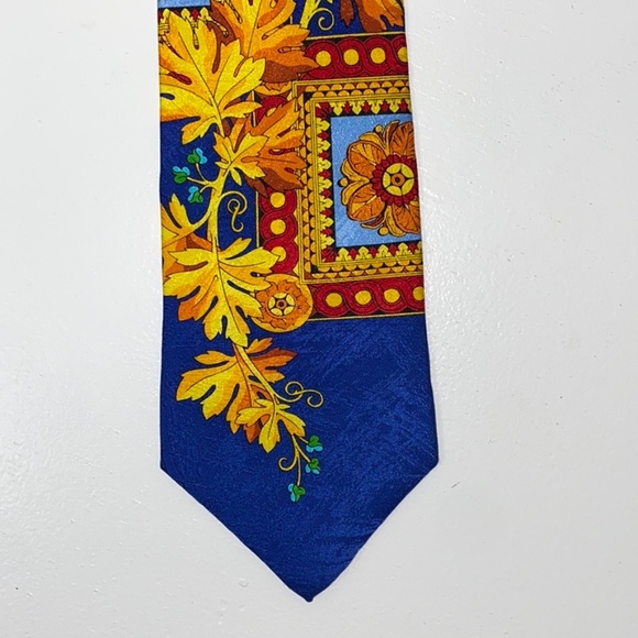 Rush Limbaugh Silk Bold Colorful Print No Boundaries Tie 56”L x 3.5 W. - Picture 2 of 6